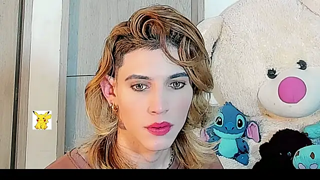 Snapshot of honey_skin chatting on 01-03-25, 07:16 honey skin online show from 01-03-25, 07:16