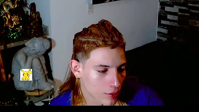 Snapshot of honey_skin chatting on 01-22-25, 01:53 honey skin online show from 01-22-25, 01:53