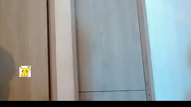 Snapshot of honey_skin chatting on 02-17-25, 01:36 honey skin online show from 02-17-25, 01:36