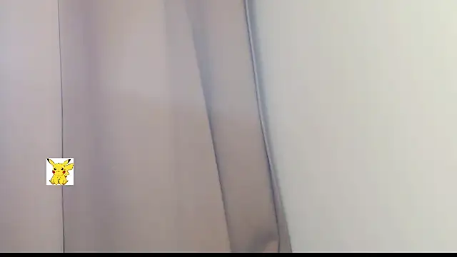 Snapshot of honey_skin chatting on 02-23-25, 04:07 honey skin online show from 02-23-25, 04:07