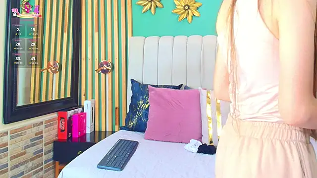 Snapshot of katlyn_martins chatting on 02-26-25, 07:27 katlyn martins online show from 02-26-25, 07:27