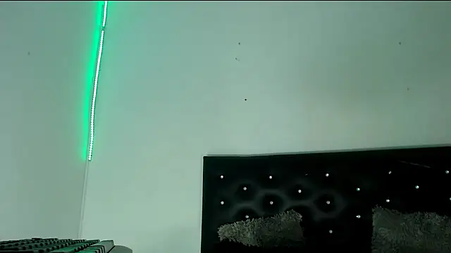 Orianadollx online show from 01-20-25, 01:32