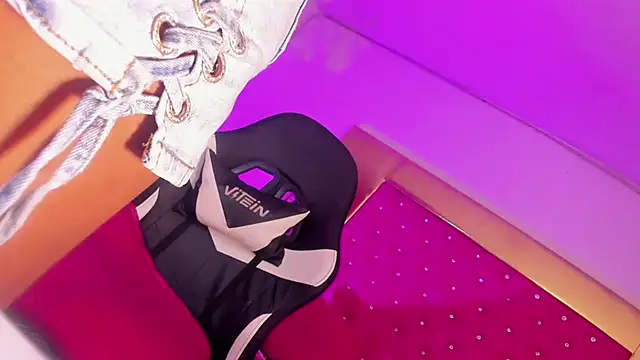 Orianadollx online show from 03-09-25, 03:54