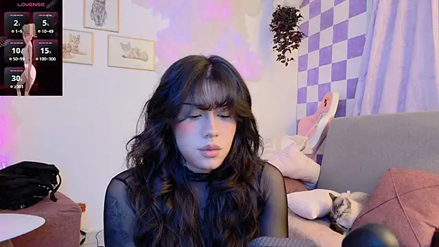 Snapshot of Ag4ta_ chatting on 02-17-25, 11:53 Ag4ta  online show from 02-17-25, 11:53