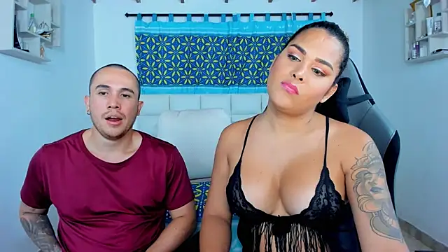 Snapshot of xxx_sweet_couple_ chatting on 02-13-25, 04:43 xxx sweet couple  online show from 02-13-25, 04:43