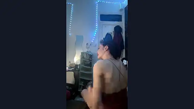 Snapshot of lorena789 chatting on 09-15-25, 09:59 lorena789 online show from 09-15-25, 09:59