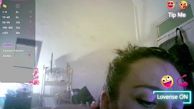 Snapshot of lorena789 chatting on 09-28-25, 09:09 lorena789 online show from 09-28-25, 09:09