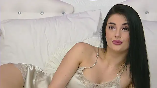 SophiaVilner online show from 03-16-25, 07:27