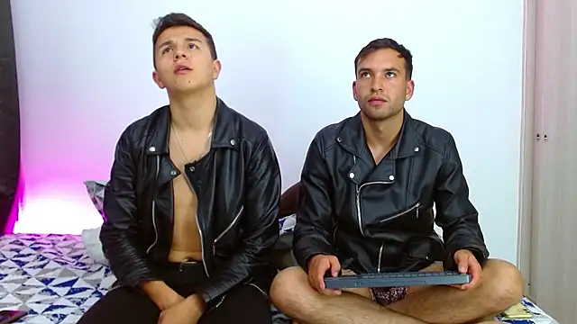 Snapshot of dorian_h_ chatting on 12-05-24, 01:36 dorian h  online show from 12-05-24, 01:36