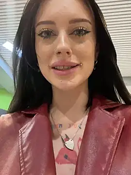 Snapshot of Melissa_crazy chatting on 12-05-24, 06:22 Melissa crazy online show from 12-05-24, 06:22