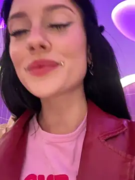 Snapshot of Melissa_crazy chatting on 12-07-24, 07:21 Melissa crazy online show from 12-07-24, 07:21