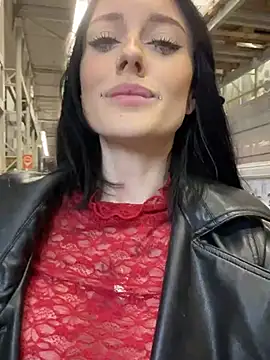 Snapshot of Melissa_crazy chatting on 12-20-24, 06:13 Melissa crazy online show from 12-20-24, 06:13