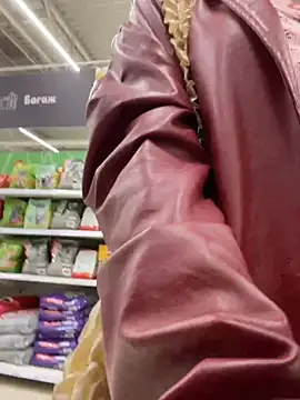 Snapshot of Melissa_crazy chatting on 01-10-25, 03:16 Melissa crazy online show from 01-10-25, 03:16