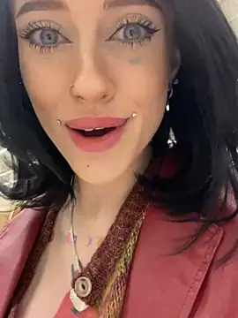 Snapshot of Melissa_crazy chatting on 01-24-25, 03:24 Melissa crazy online show from 01-24-25, 03:24