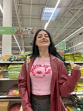 Snapshot of Melissa_crazy chatting on 03-18-25, 03:10 Melissa crazy online show from 03-18-25, 03:10