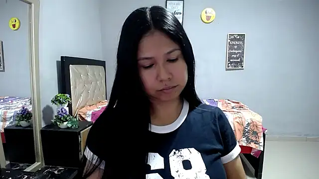 Letty Plugxo online show from 02-03-26, 01:16