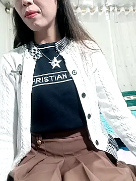 Snapshot of Sweet_Toy20 chatting on 11-25-25, 10:32 Sweet Toy20 online show from 11-25-25, 10:32