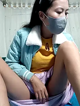 Snapshot of Sweet_Toy20 chatting on 11-26-25, 10:55 Sweet Toy20 online show from 11-26-25, 10:55