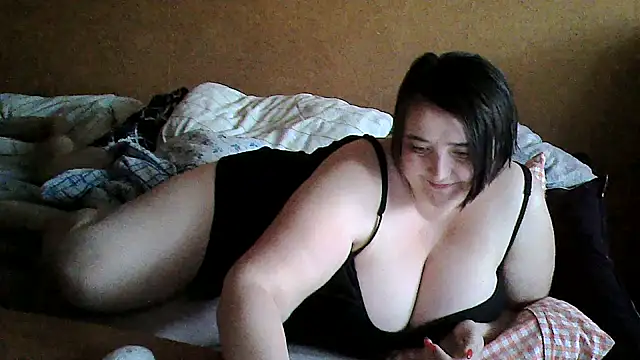 Snapshot of Liluboobs chatting on 02-25-25, 05:30 Liluboobs online show from 02-25-25, 05:30
