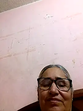  candi online show from 11-30-25, 02:26