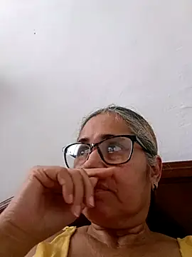 Snapshot of _candi chatting on 01-11-26, 01:16 candi online show from 01-11-26, 01:16