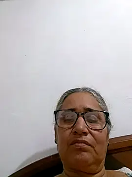 Snapshot of _candi chatting on 01-14-26, 04:07 candi online show from 01-14-26, 04:07