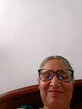 Snapshot of _candi chatting on 02-11-26, 01:16 candi online show from 02-11-26, 01:16