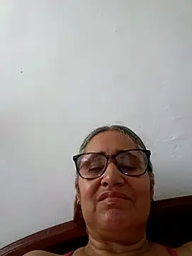 Snapshot of _candi chatting on 02-17-26, 02:02 candi online show from 02-17-26, 02:02