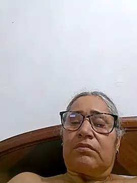 Snapshot of _candi chatting on 02-24-26, 02:53 candi online show from 02-24-26, 02:53