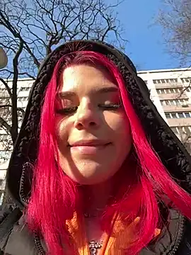 Snapshot of RiriRoseey chatting on 02-12-25, 07:55 RiriRoseey online show from 02-12-25, 07:55