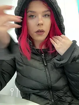 Snapshot of RiriRoseey chatting on 02-17-25, 09:24 RiriRoseey online show from 02-17-25, 09:24