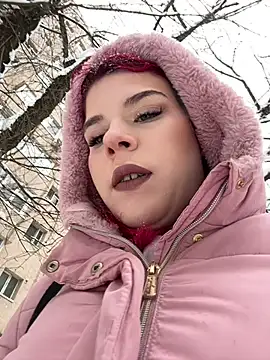 Snapshot of RiriRoseey chatting on 02-18-25, 08:27 RiriRoseey online show from 02-18-25, 08:27