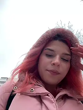 Snapshot of RiriRoseey chatting on 03-02-25, 08:16 RiriRoseey online show from 03-02-25, 08:16