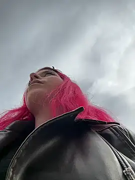 Snapshot of RiriRoseey chatting on 03-12-25, 08:51 RiriRoseey online show from 03-12-25, 08:51