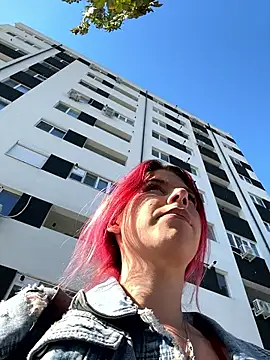 Snapshot of RiriRoseey chatting on 09-19-25, 07:54 RiriRoseey online show from 09-19-25, 07:54