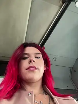 Snapshot of RiriRoseey chatting on 09-26-25, 07:34 RiriRoseey online show from 09-26-25, 07:34