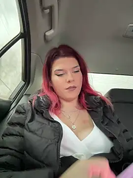 Snapshot of RiriRoseey chatting on 01-07-26, 07:22 RiriRoseey online show from 01-07-26, 07:22