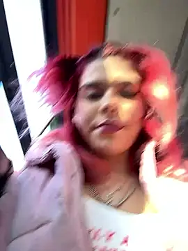 Snapshot of RiriRoseey chatting on 01-12-26, 08:41 RiriRoseey online show from 01-12-26, 08:41