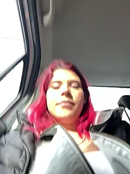 Snapshot of RiriRoseey chatting on 02-01-26, 08:46 RiriRoseey online show from 02-01-26, 08:46