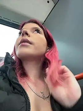 Snapshot of RiriRoseey chatting on 02-06-26, 08:40 RiriRoseey online show from 02-06-26, 08:40