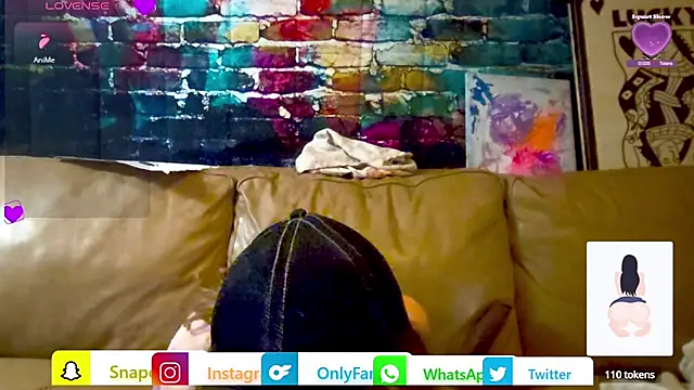 Snapshot of AriellaTaylor chatting on 09-15-25, 04:45 AriellaTaylor online show from 09-15-25, 04:45