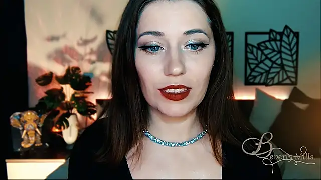 MissBeverlyMills online show from 02-05-25, 06:26