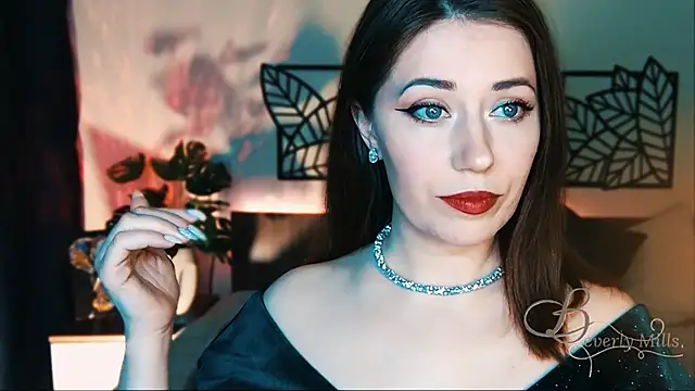 MissBeverlyMills online show from 02-22-25, 04:40