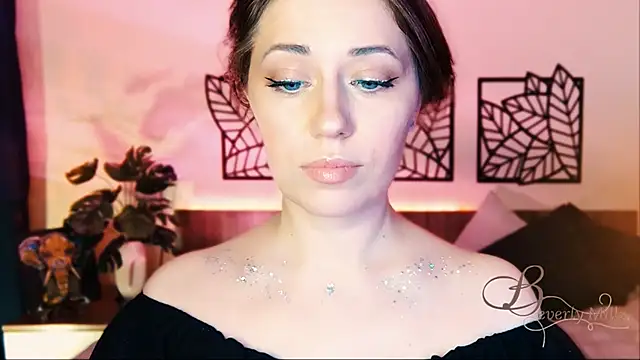 MissBeverlyMills online show from 03-08-25, 07:53