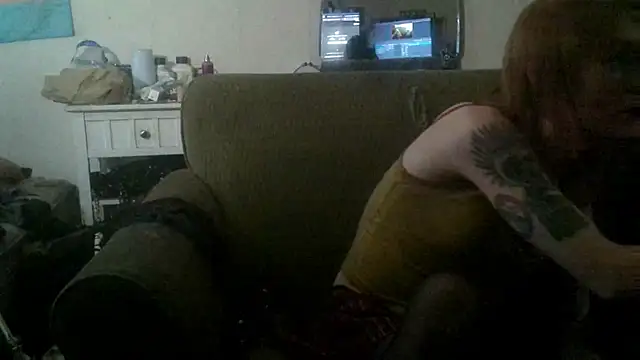 Snapshot of Heavenly_Creature333 chatting on 10-29-25, 02:52 Heavenly Creature333 online show from 10-29-25, 02:52