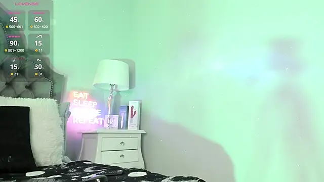 atena hill online show from 09-27-25, 07:52