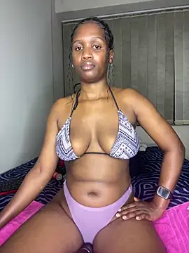 Snapshot of Kinkyy_ chatting on 03-21-25, 01:13 Kinkyy online show from 03-21-25, 01:13