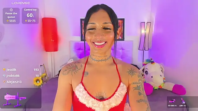 Elizabeth vegaa online show from 02-25-25, 09:53