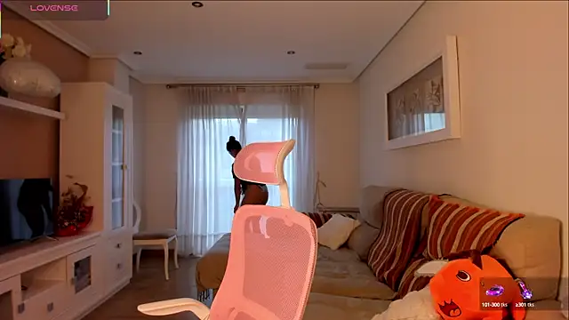 bella apont online show from 09-30-25, 05:29