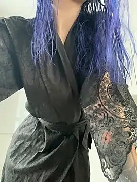 Snapshot of Erotic_Synth_Goddess chatting on 12-31-24, 11:31 Erotic Synth Goddess online show from 12-31-24, 11:31